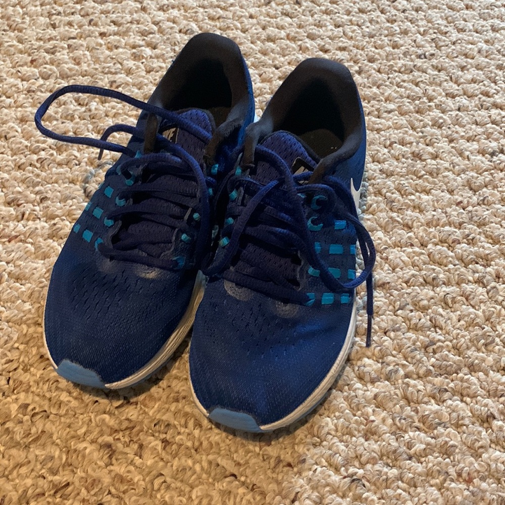 Almost new Nike running shoes